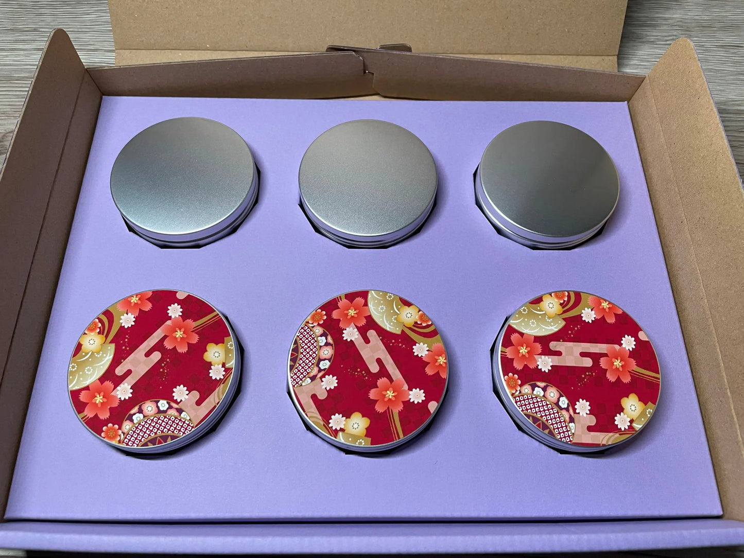 [カスタム]和柄シールアルミ丸缶６缶セット　直径62mm×高さ27㎜ - 収納グッズ